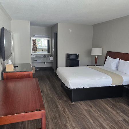 Days Inn By Wyndham Raleigh South Dış mekan fotoğraf