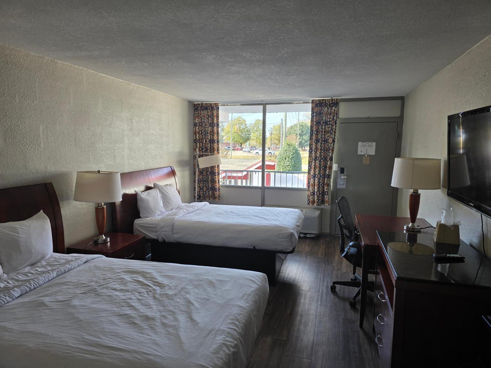 Days Inn By Wyndham Raleigh South Dış mekan fotoğraf